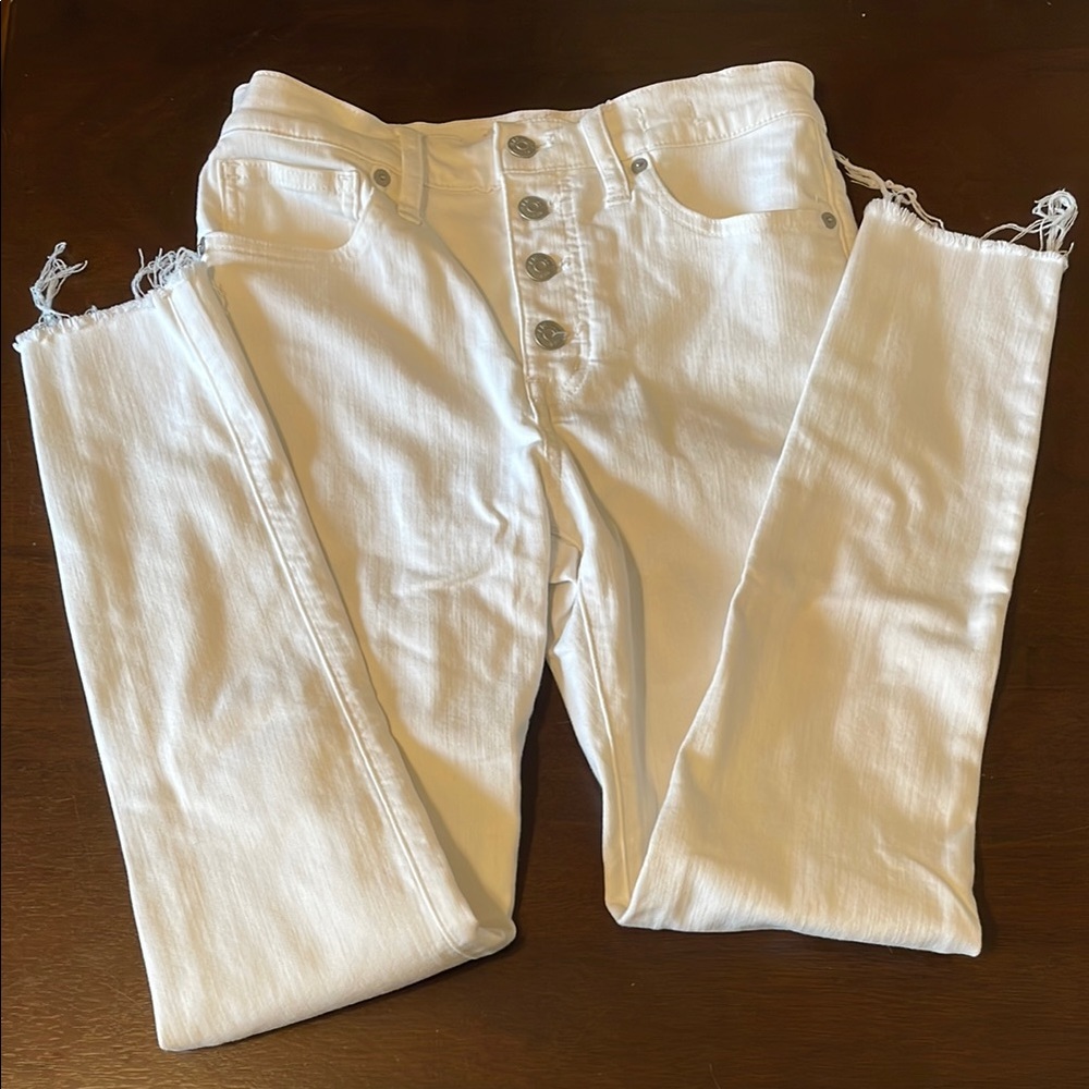 Madewell White Button-Fly Distressed Jeans 9” Mid Rise Skinny